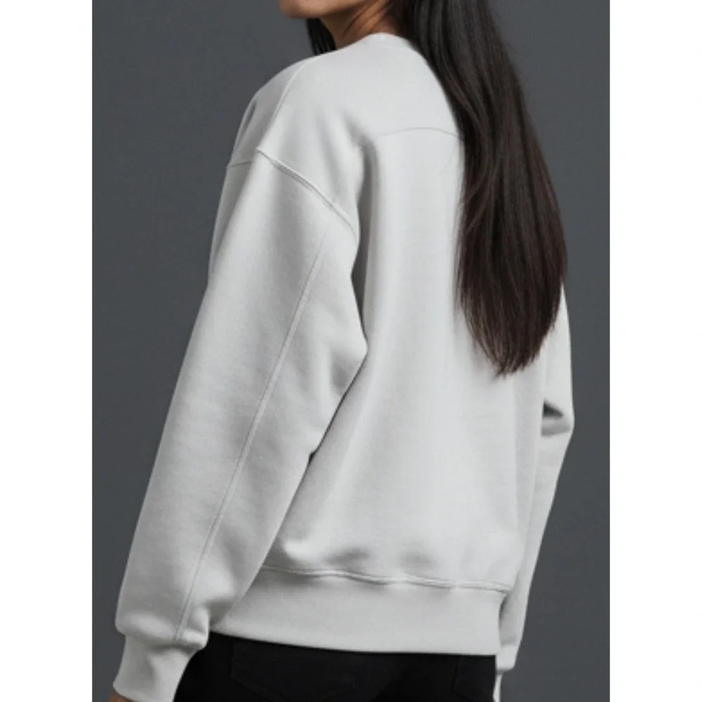 Lululemon Sweatshirt Women8 Opal White Cropped Crewneck Stretch Pullover LW3EZLS